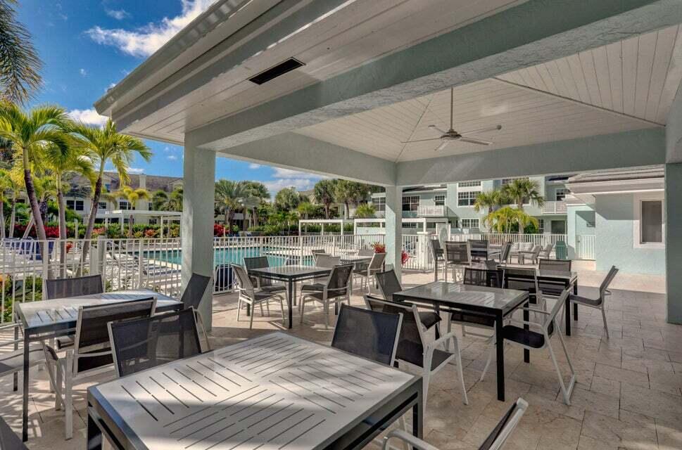 1609 Mizzenmast Way, Unit 1609 Jupiter, FL 33477 - Photo 36 of 48 Pool Deck