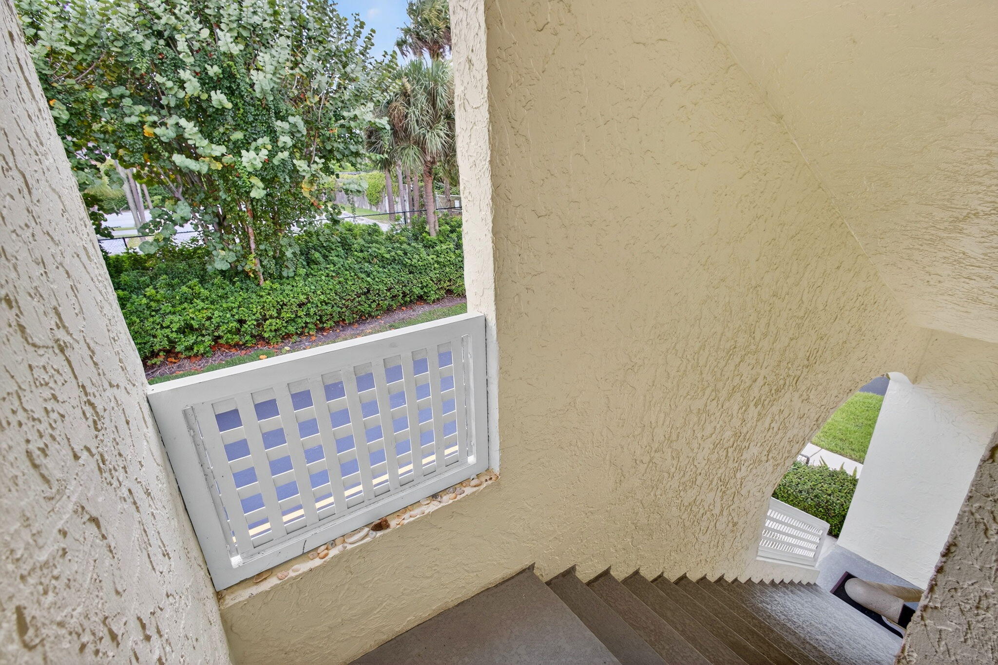 1609 Mizzenmast Way, Unit 1609 Jupiter, FL 33477 - Photo 6 of 48 Stairs