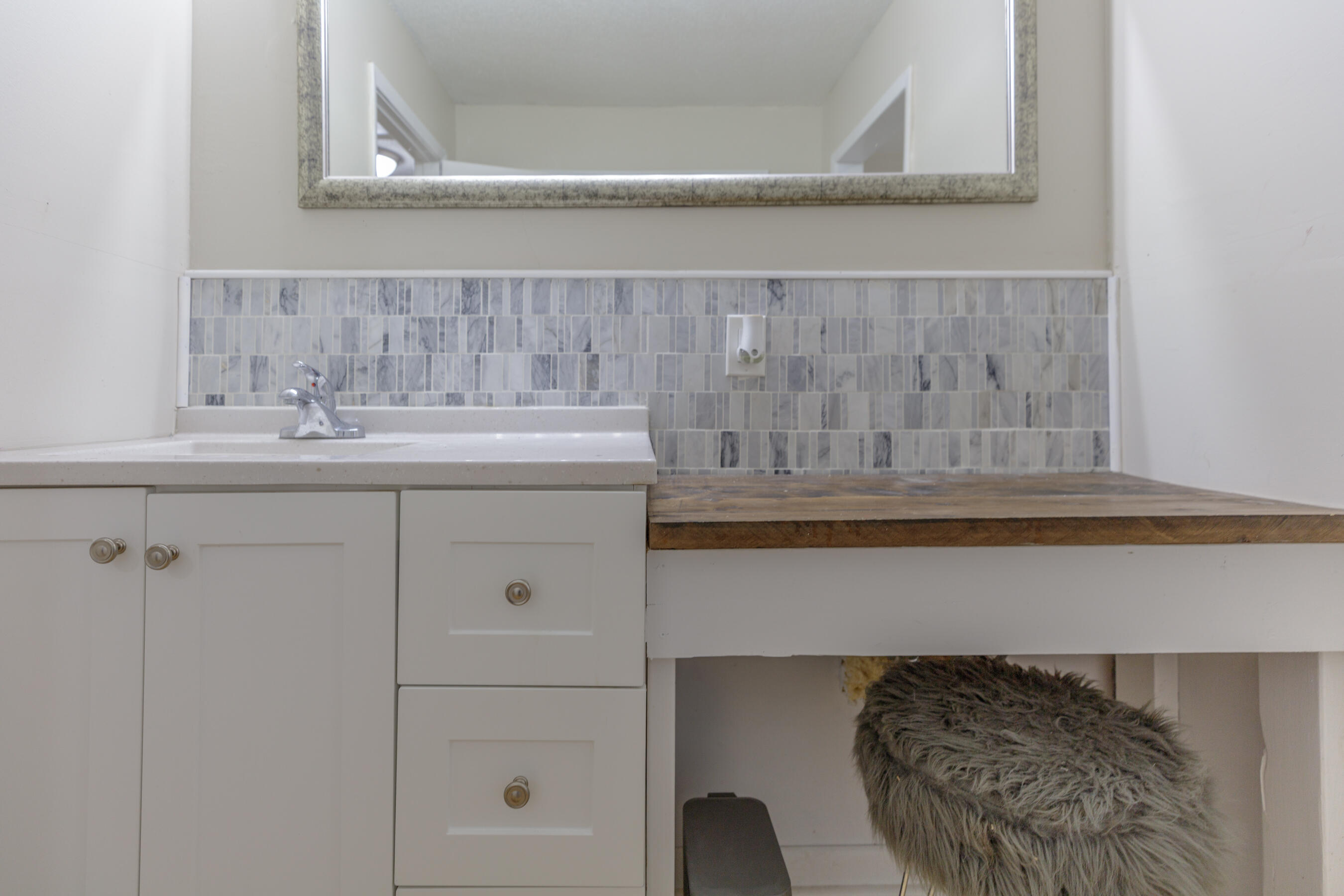 1144 Ridgeway Road LaFayette, GA 30728 - Photo 24 of 87 Makeup area