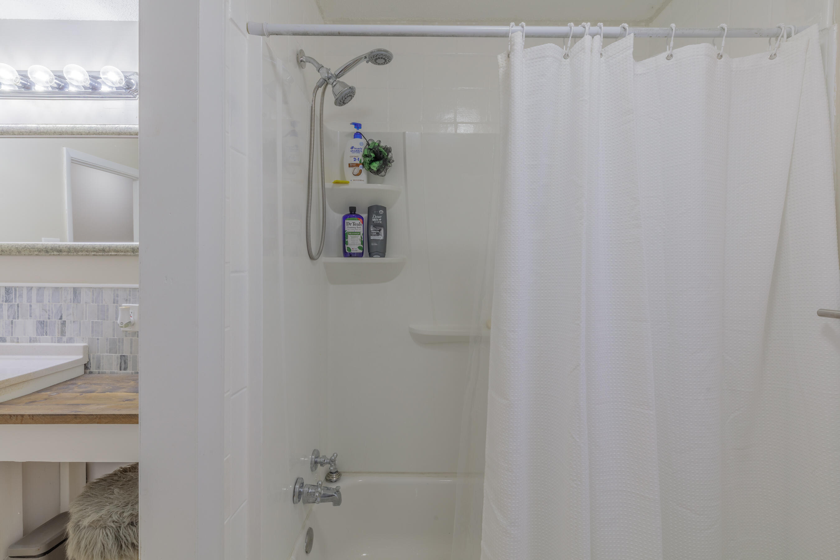 1144 Ridgeway Road LaFayette, GA 30728 - Photo 26 of 87 Tub/shower