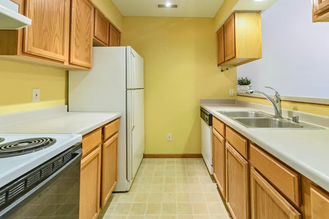 $210,000 | 1017 Mckenna, Unit 4, Madison, WI 53719