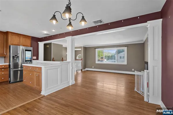 $690,000 | 334 Pine Street, Pompton Lakes, NJ 07442