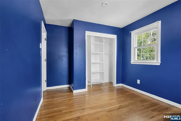 $690,000 | 334 Pine Street, Pompton Lakes, NJ 07442