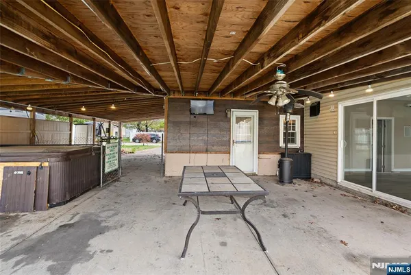 $690,000 | 334 Pine Street, Pompton Lakes, NJ 07442