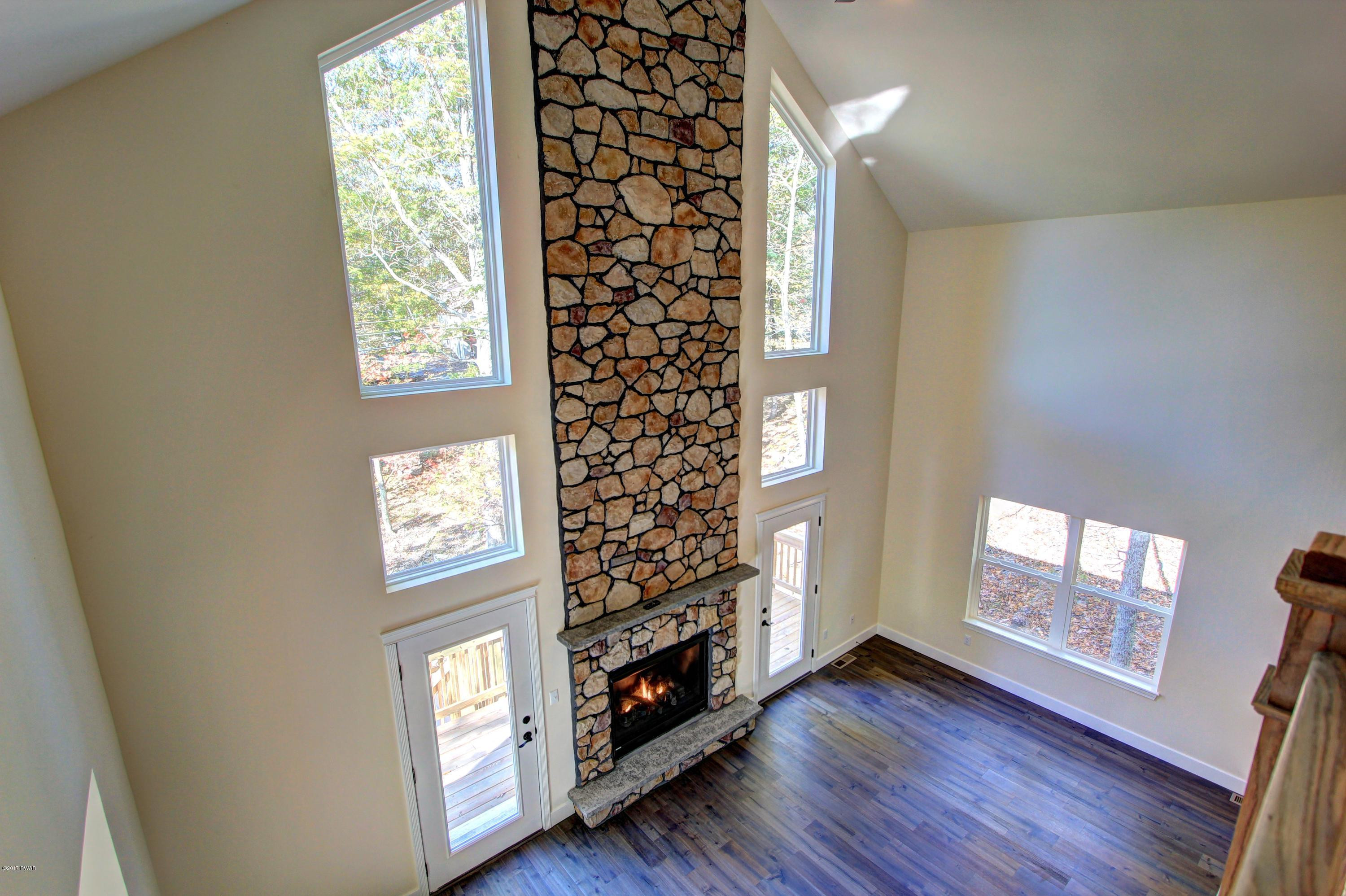 102 Lakeview Road Lackawaxen, PA 18435 - Photo 8 of 57 Main Floor c