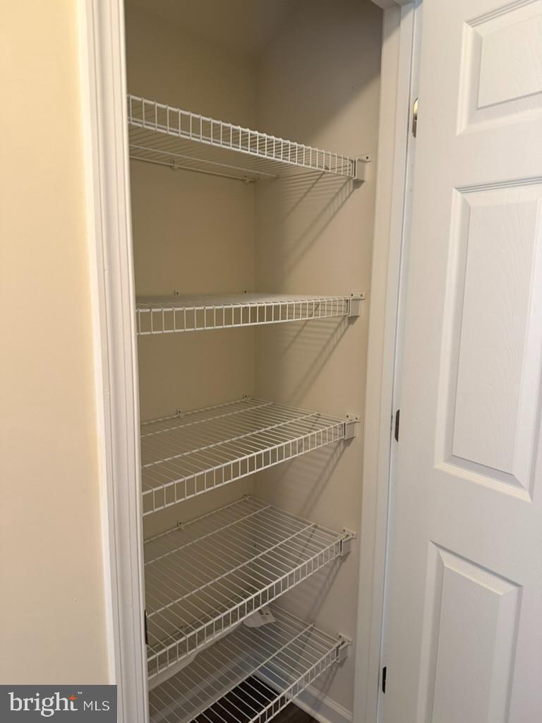1231 Stallion Street Ranson, WV 25438 - Photo 25 of 39 Upper Level Linien Closet