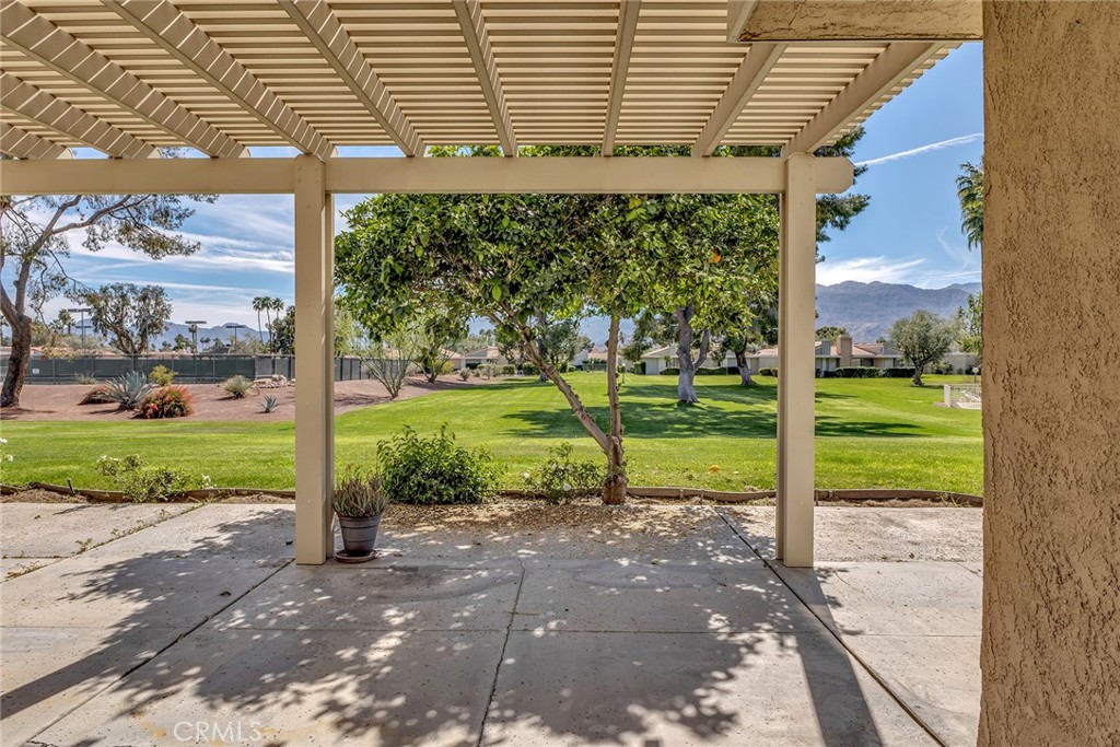 72355 Roxbury Drive Rancho Mirage, CA 92270 - Photo 48 of 61 a view of a yard with plants