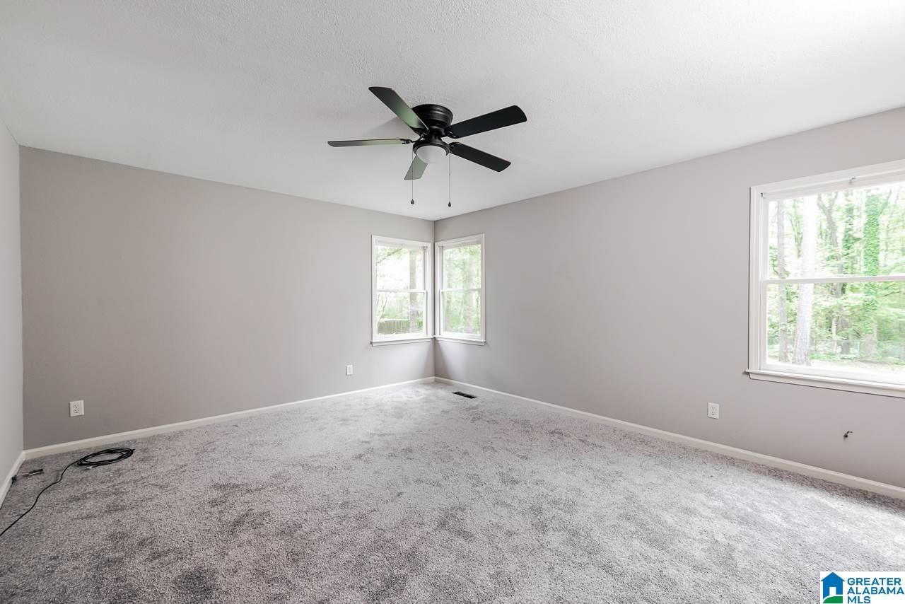 310 Mardis Lane Alabaster, AL 35007 - Photo 12 of 34