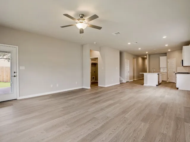 $401,130 | 123 Holmby Drive, Hutto, TX 78634