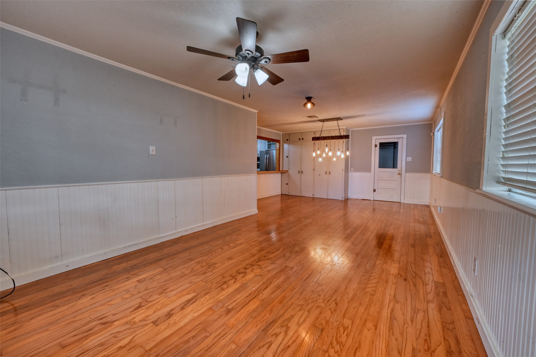 2125 Shanks Road Angleton, TX 77515 - Photo 13 of 25