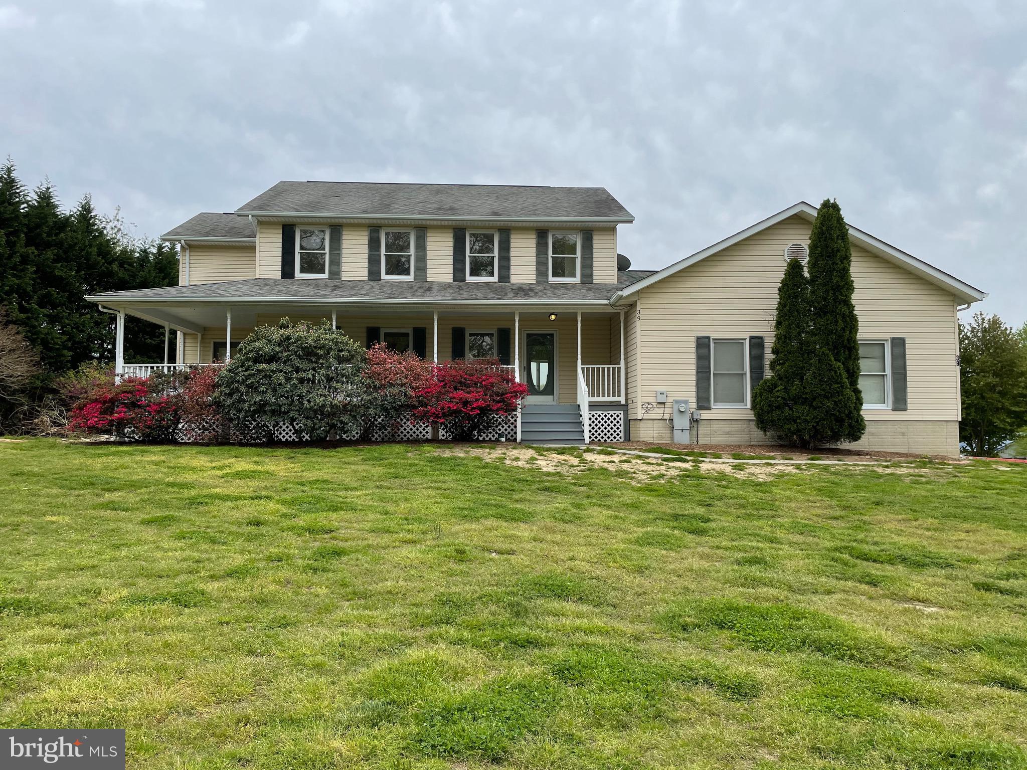 39 Old Solomons Island Road Lothian, MD 20711 - Photo 1 of 55