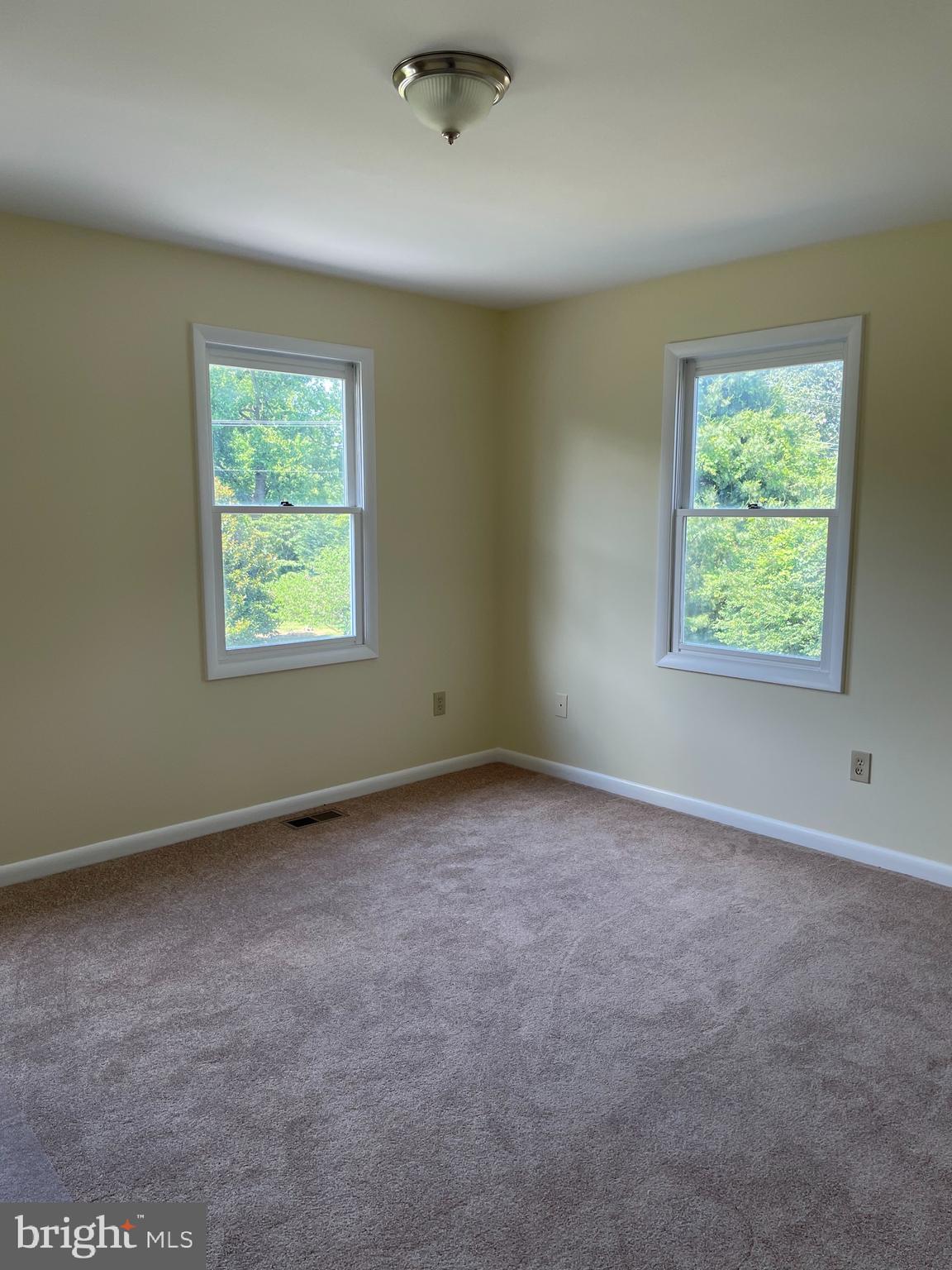 39 Old Solomons Island Road Lothian, MD 20711 - Photo 19 of 55