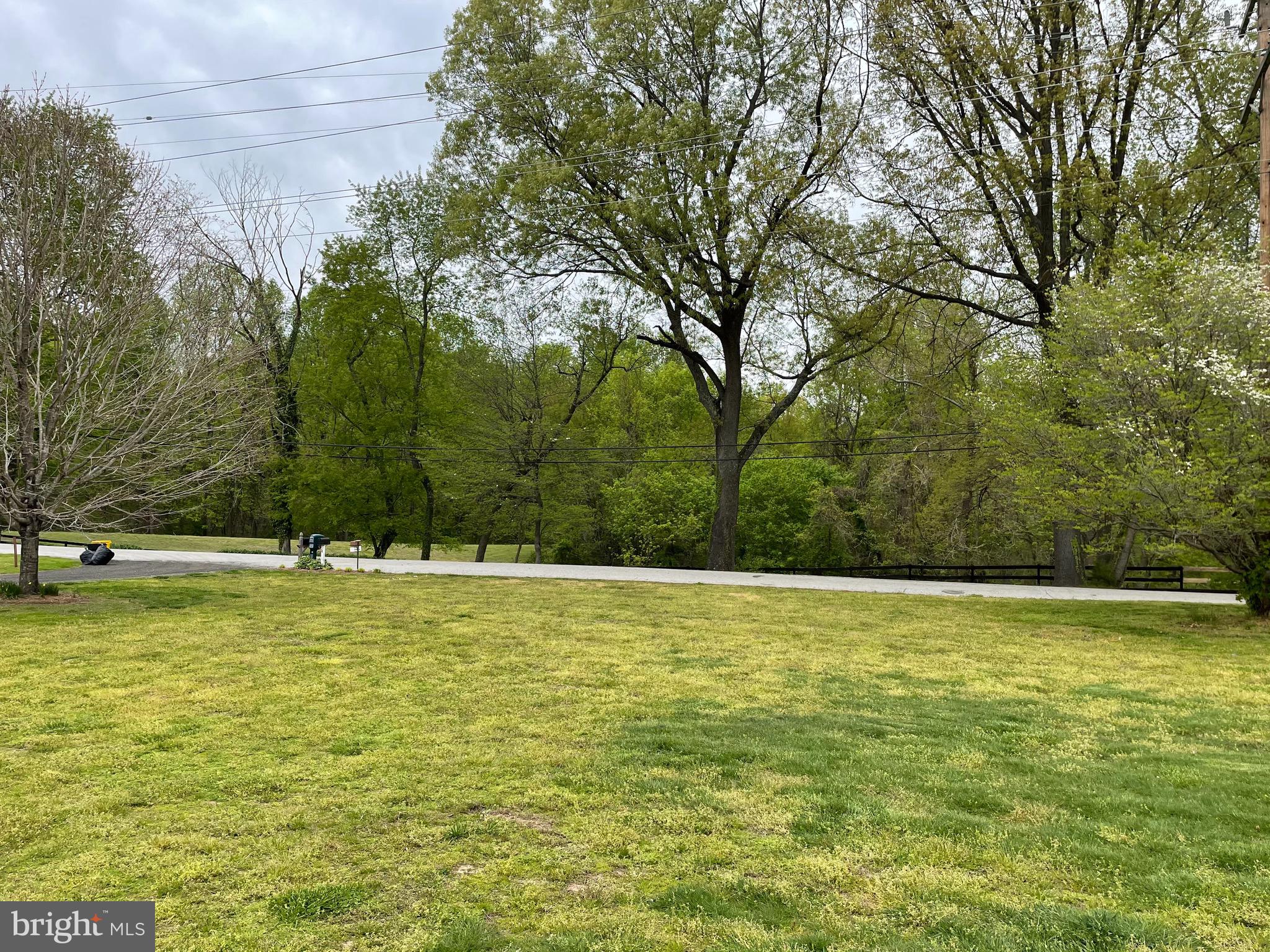 39 Old Solomons Island Road Lothian, MD 20711 - Photo 6 of 55
