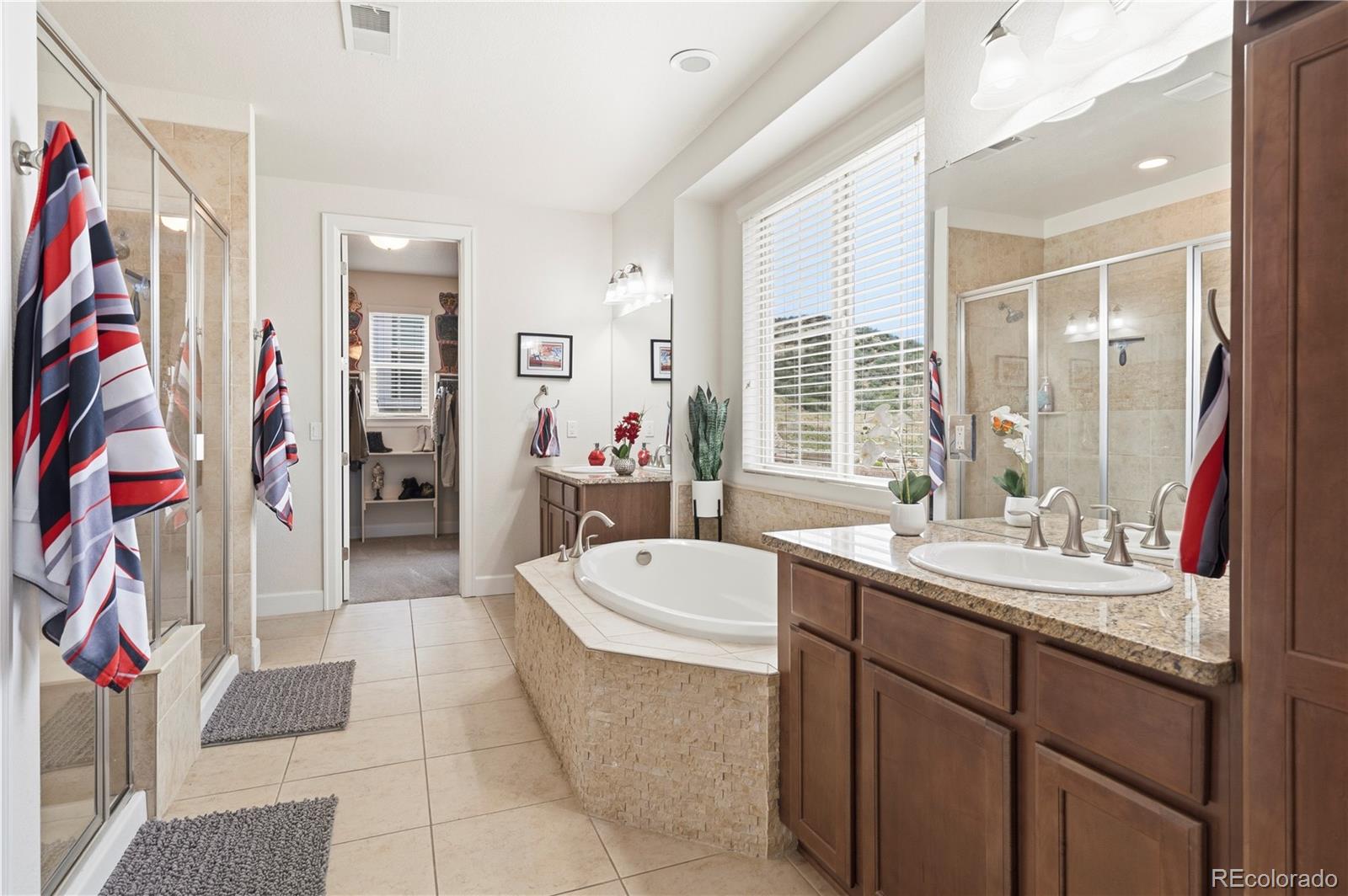 10629 Ladera Point Lone Tree, CO 80124 - Photo 31 of 49