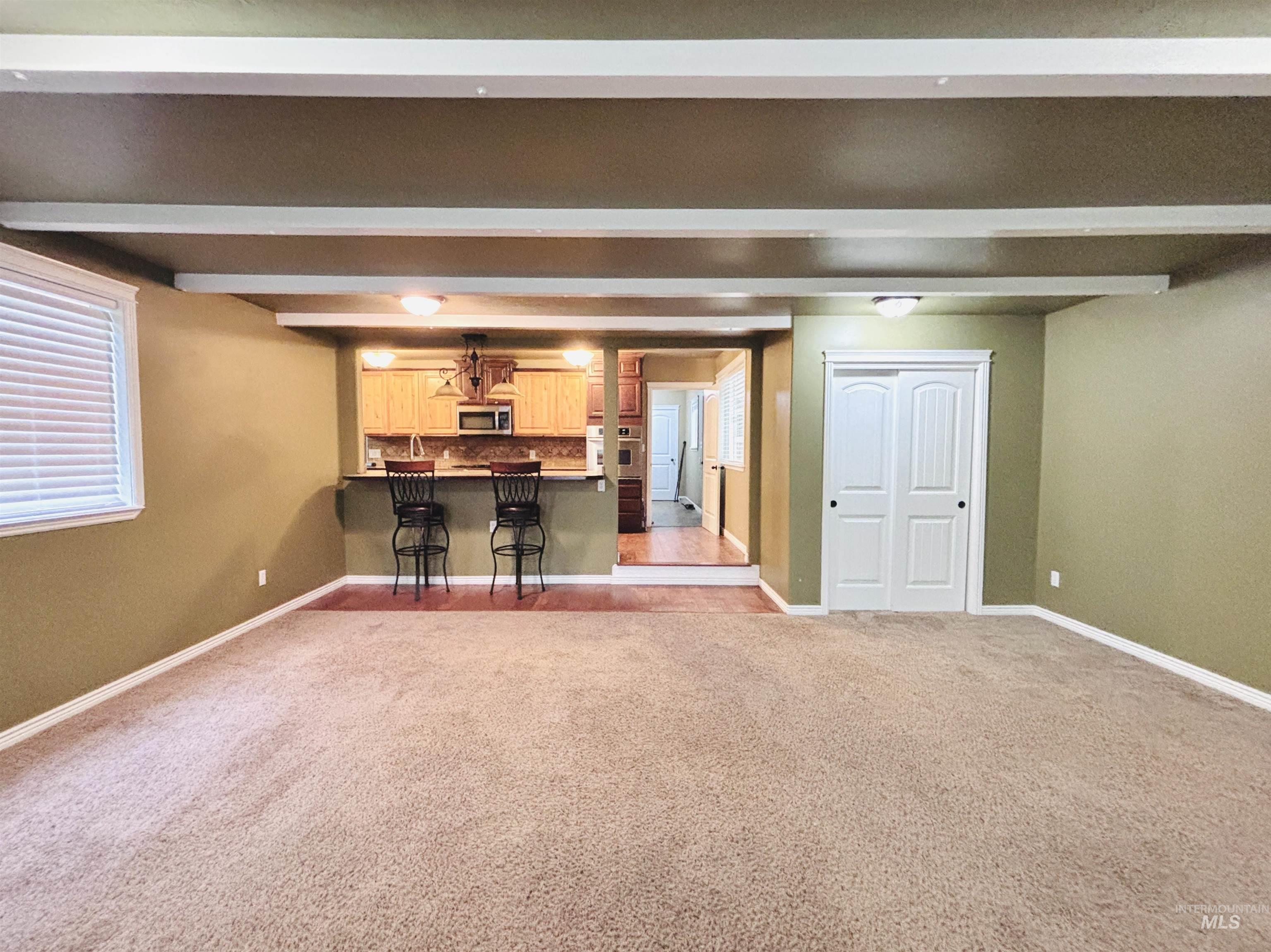 898 Wendell Street Twin Falls, ID 83301 - Photo 5 of 36