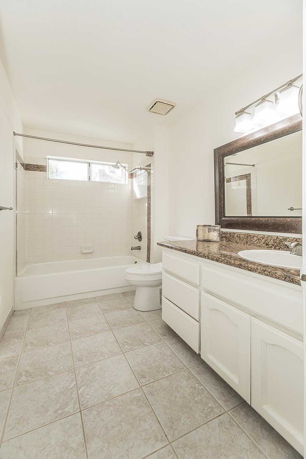 837 East Buckhill Road Fresno, CA 93720 - Photo 31 of 55