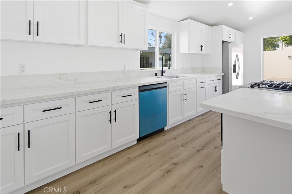 12138 Wright Road Lynwood, CA 90262 - Photo 15 of 54