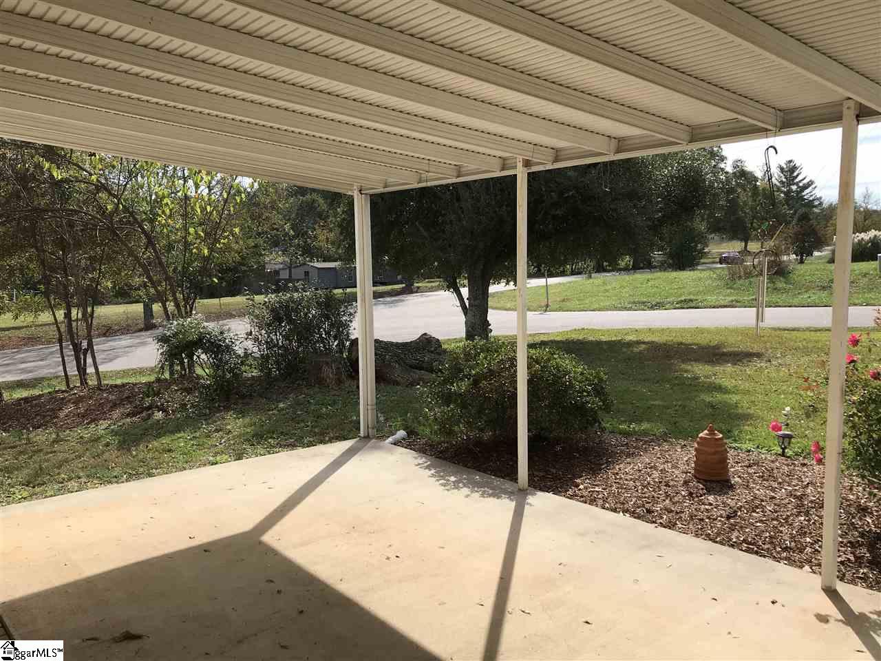 691 State Rd S-42-1850 Inman, SC 29349 - Photo 2 of 22