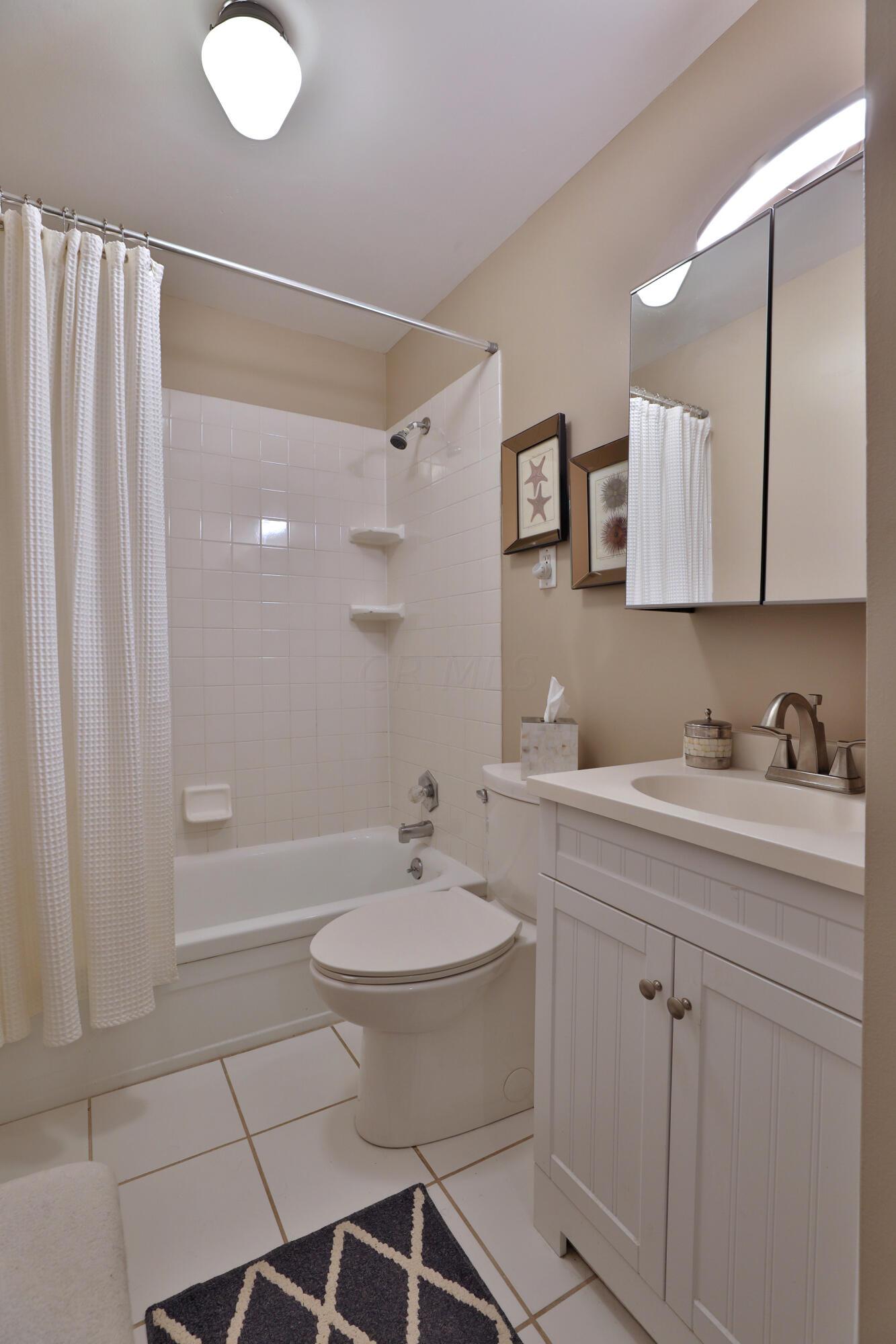 6826 Rieber Street Columbus, OH 43085 - Photo 25 of 41 6828-Rieber-25