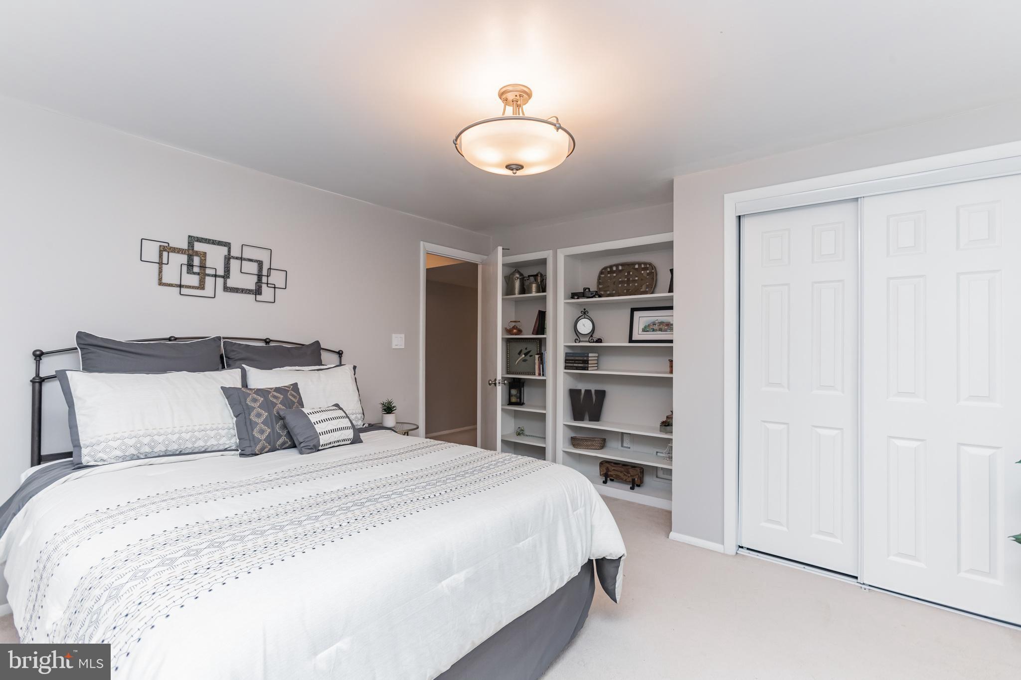 8630 Kerry Lane Springfield, VA 22152 - Photo 22 of 33 Gallery Image 22