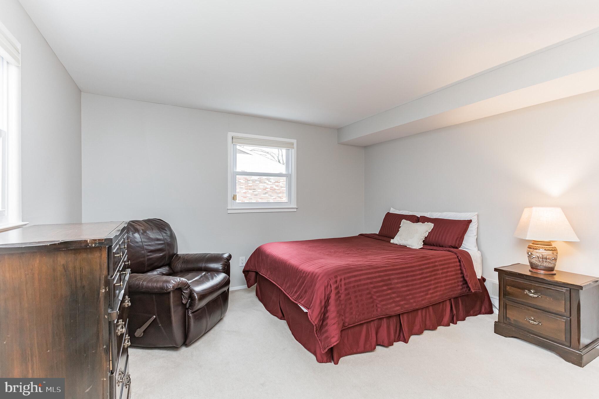 8630 Kerry Lane Springfield, VA 22152 - Photo 25 of 33 Gallery Image 25