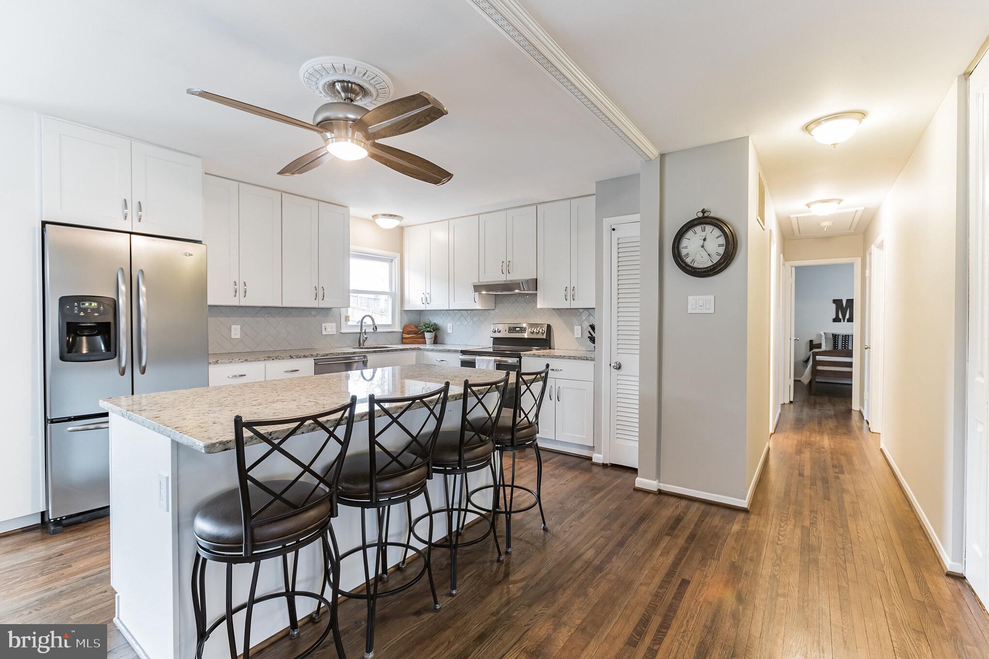 8630 Kerry Lane Springfield, VA 22152 - Photo 10 of 33 Gallery Image 10