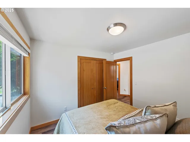 $575,000 | 2460 Stephanie Lane, North Bend, OR 97459