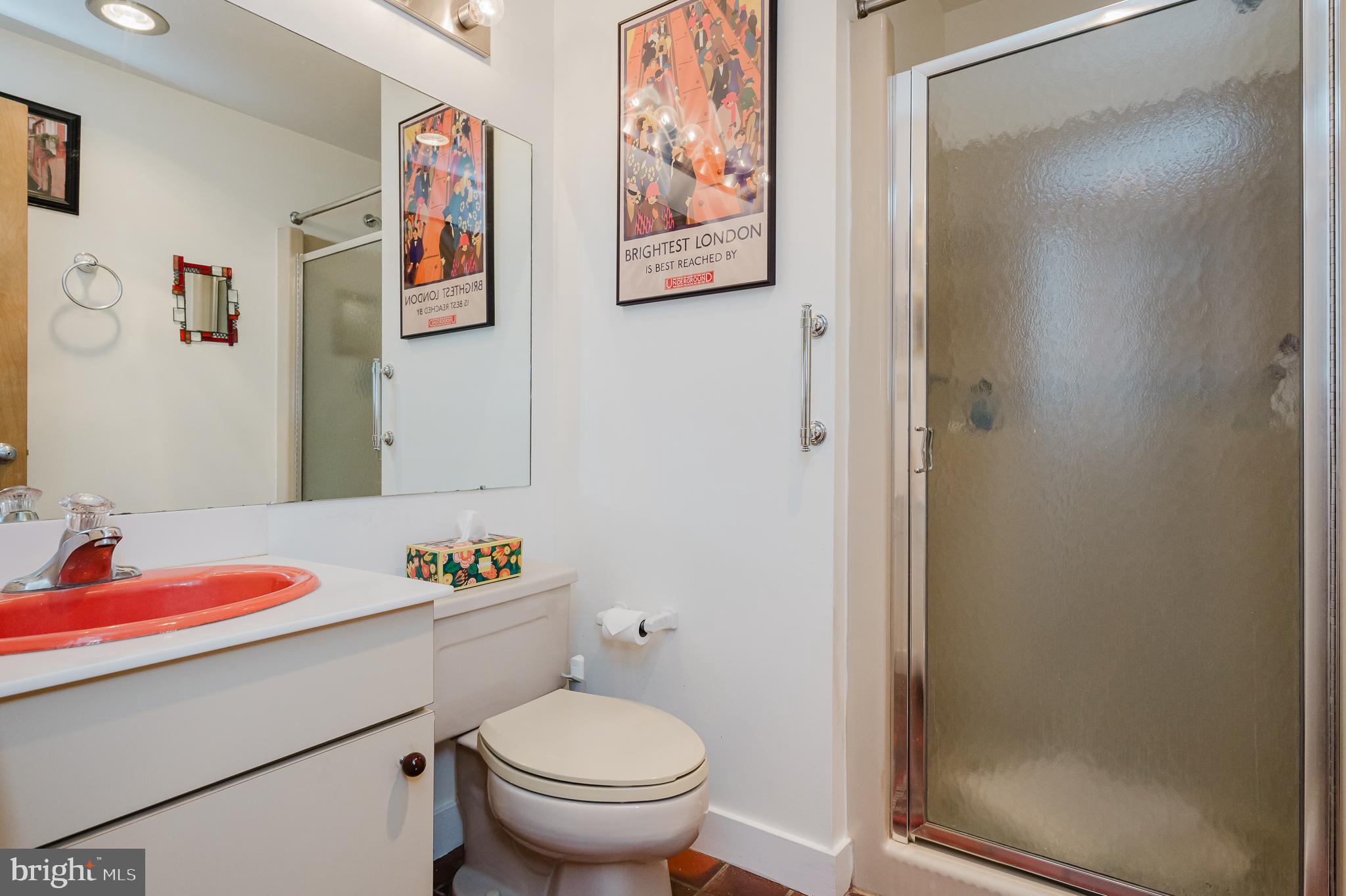 6010 Fork Woods Road Baldwin, MD 21013 - Photo 22 of 65 1st floor full bath