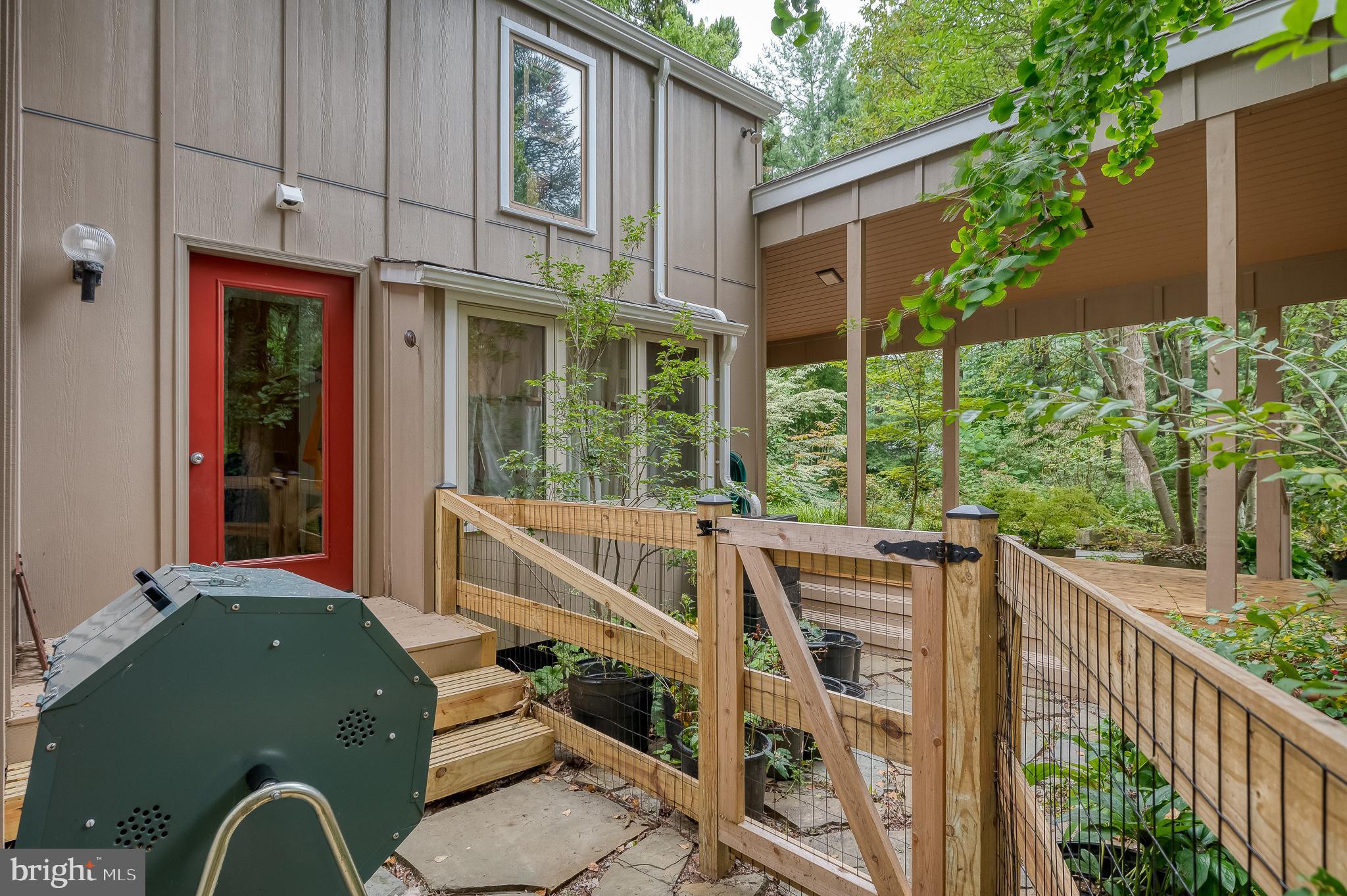 6010 Fork Woods Road Baldwin, MD 21013 - Photo 50 of 65 Side entrance to mudroom