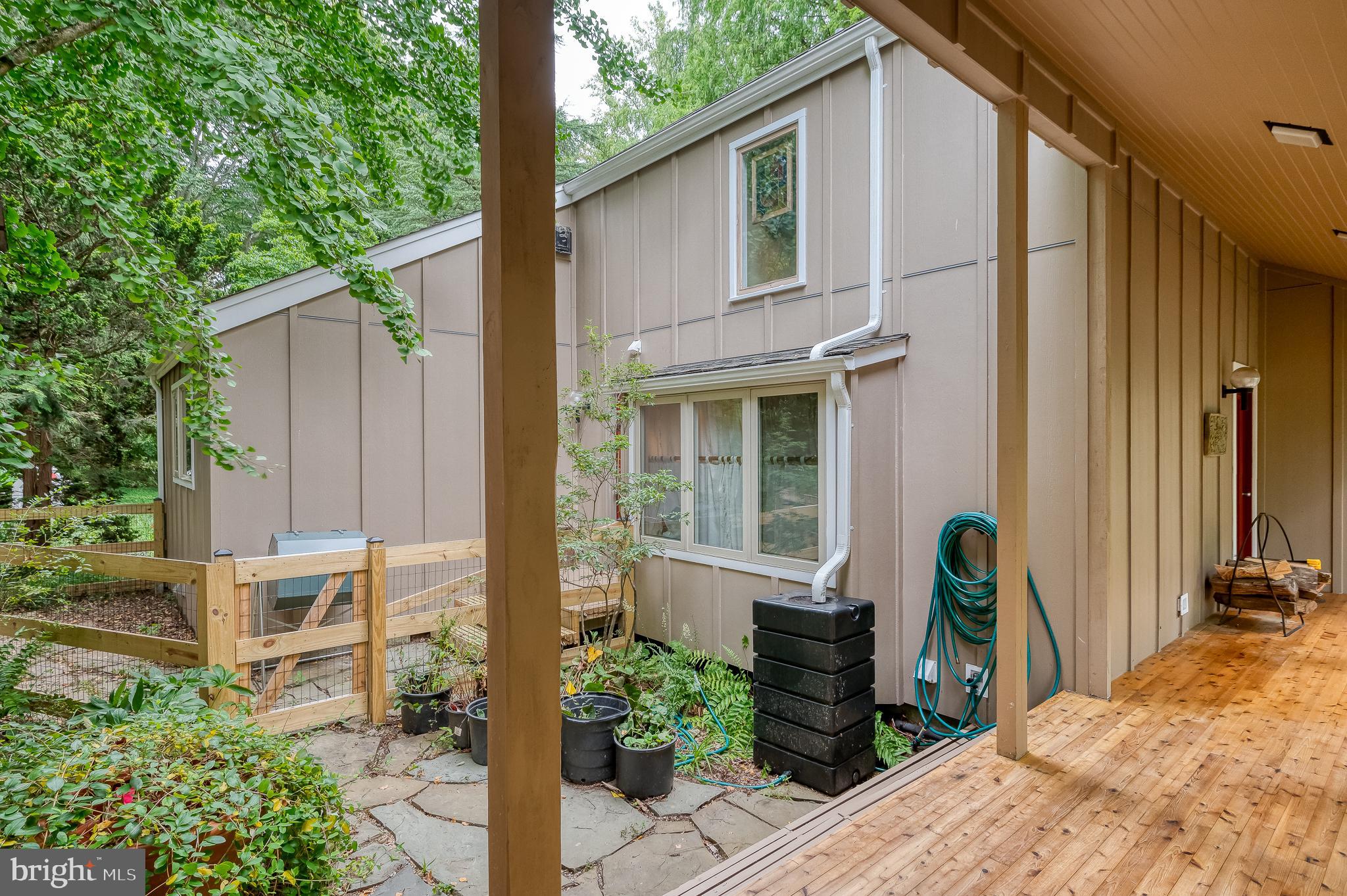 6010 Fork Woods Road Baldwin, MD 21013 - Photo 52 of 65 Fully fenced dog run