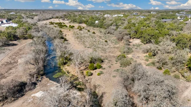 $200,000 | 335 Rittimann Road, Spring Branch, TX 78070