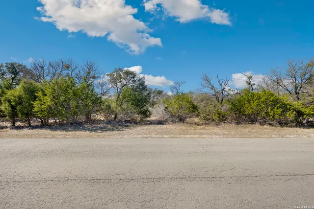 $200,000 | 335 Rittimann Road, Spring Branch, TX 78070