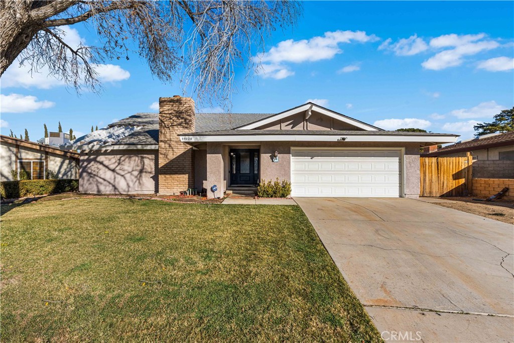 44028 Halcom Avenue Lancaster, CA 93536 - Photo 1 of 32