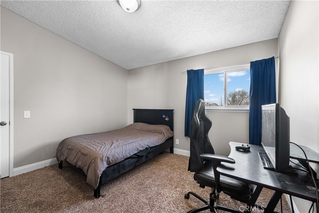 44028 Halcom Avenue Lancaster, CA 93536 - Photo 22 of 32