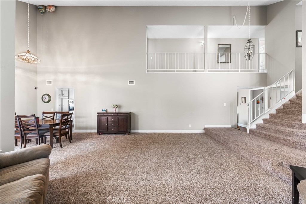 44028 Halcom Avenue Lancaster, CA 93536 - Photo 6 of 32