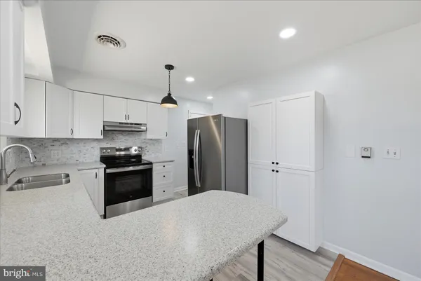 $2,000 | 210 Stafford Drive, Winchester, VA 22602