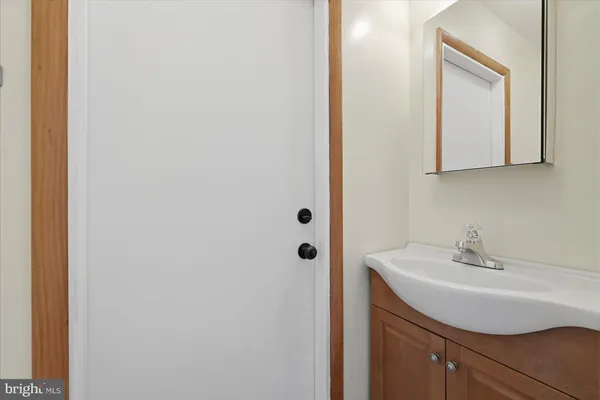 $2,000 | 210 Stafford Drive, Winchester, VA 22602