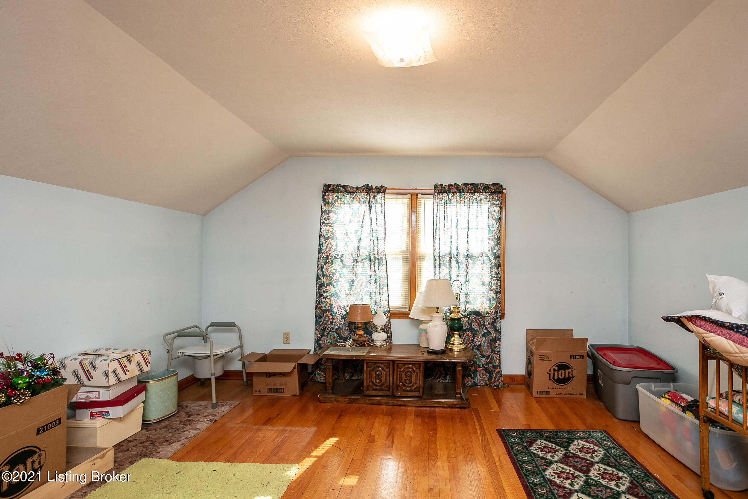 208 Manton Road Bardstown, KY 40004 - Photo 31 of 34 208MantonRd-28