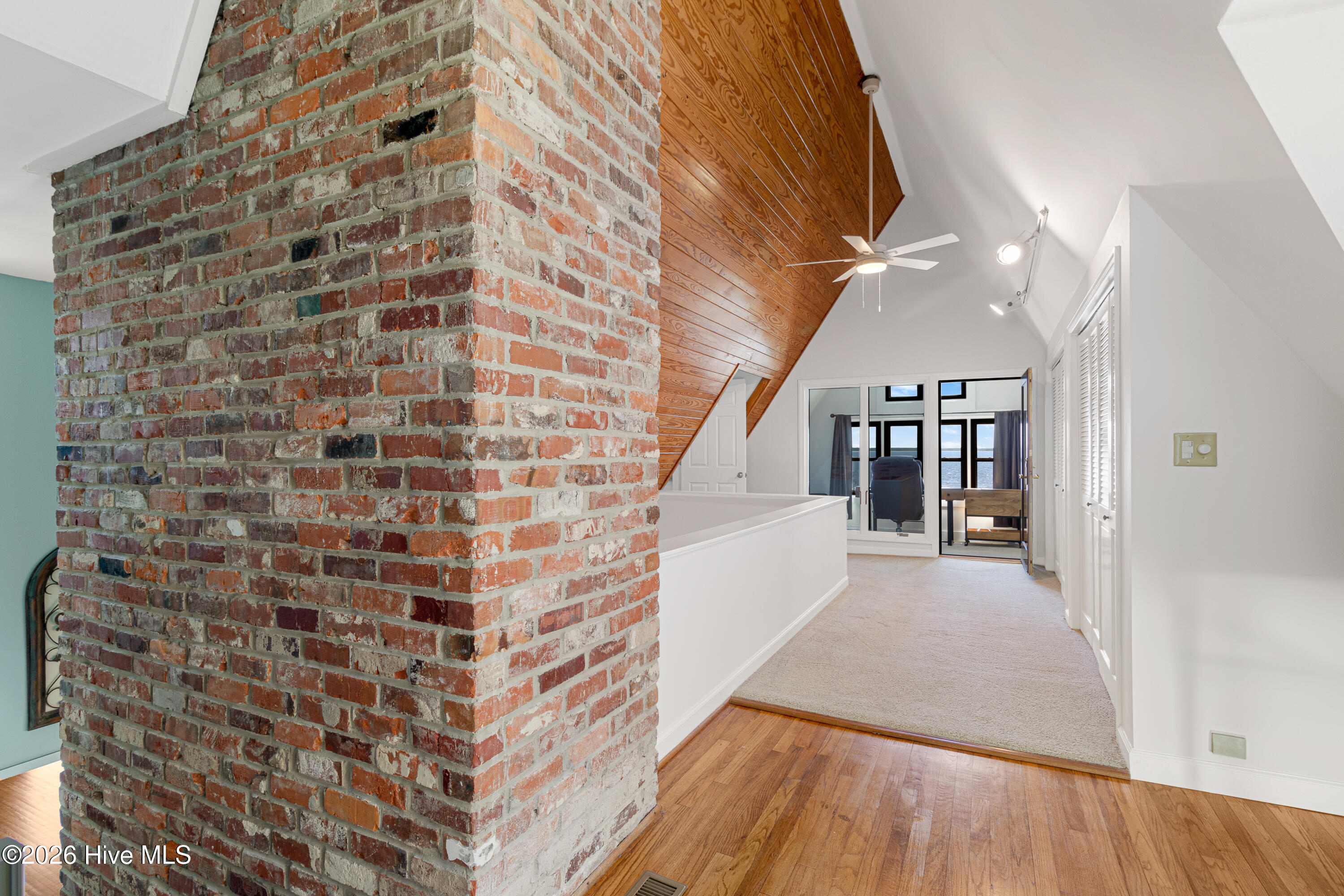 4100 North Rivershore Drive New Bern, NC 28560 - Photo 26 of 87 Second Floor Hallway & Office