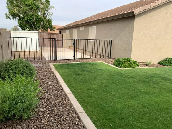 $3,000 | 20953 North 79th Drive, Peoria, AZ 85382