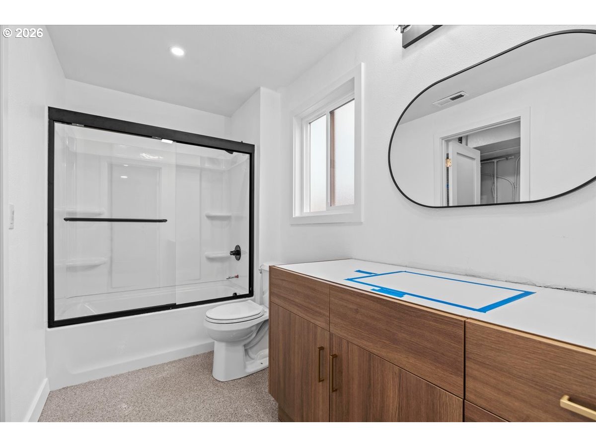 404 Southwest Riverview Avenue Gresham, OR 97080 - Photo 29 of 41