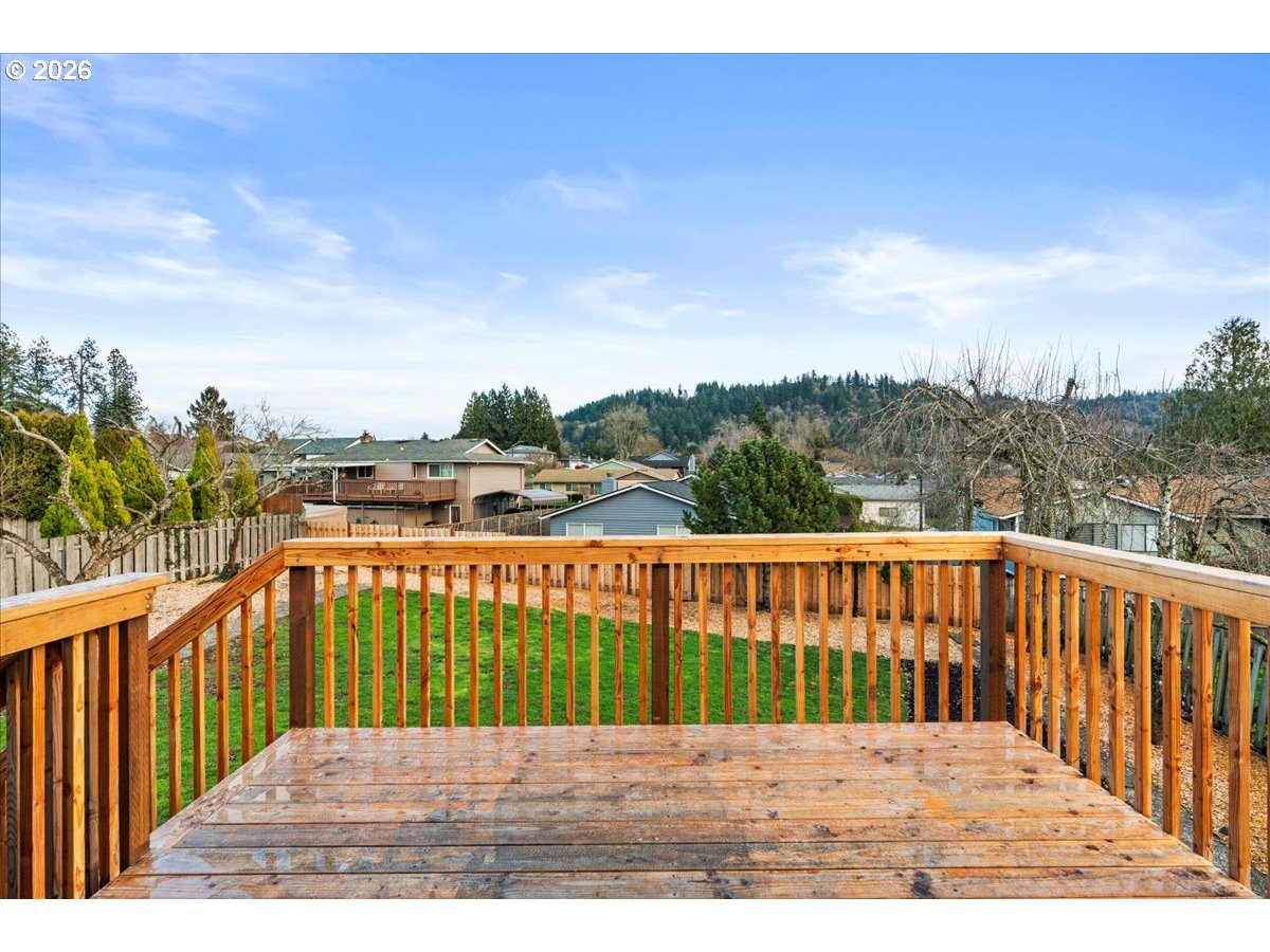 404 Southwest Riverview Avenue Gresham, OR 97080 - Photo 31 of 41