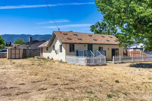 $304,000 | Undisclosed Address, Tehachapi, CA 93561