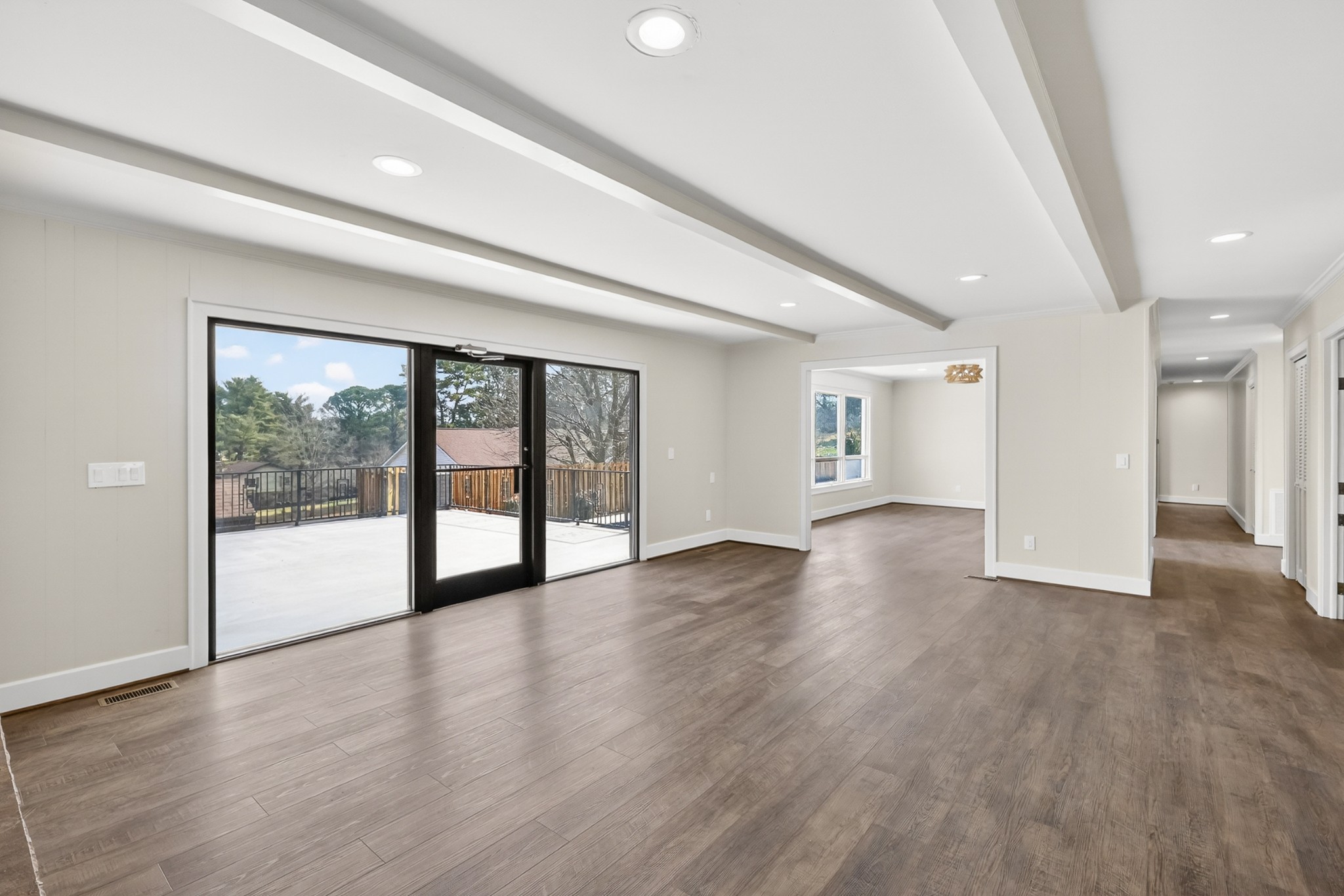 91 Country Club Terrace Winchester, TN 37398 - Photo 15 of 74 a view of an empty room with wooden floor and a window