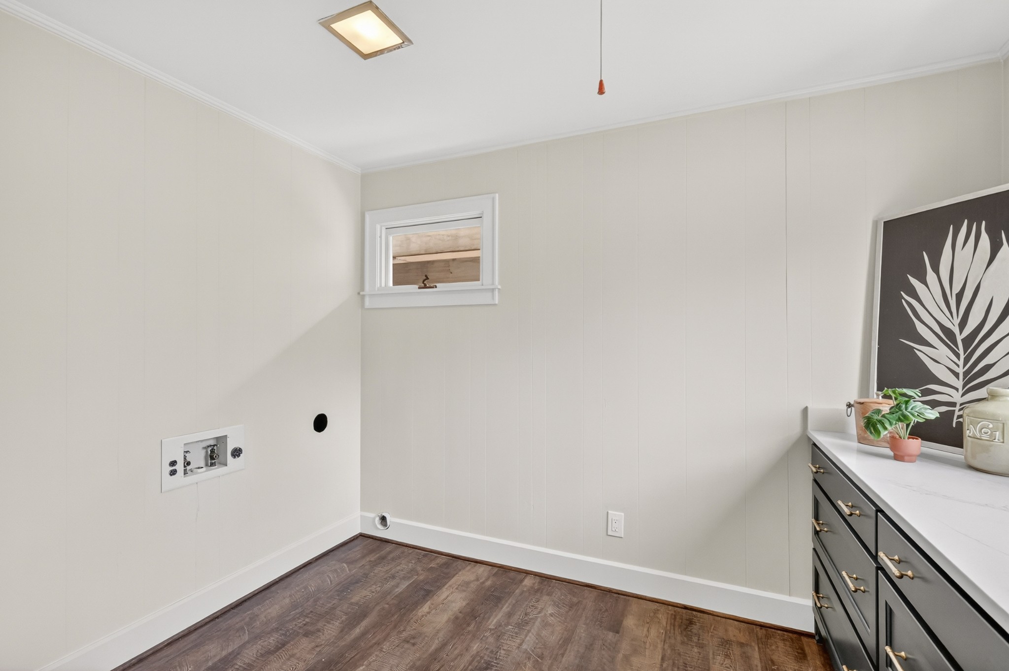 91 Country Club Terrace Winchester, TN 37398 - Photo 26 of 74 a view of kitchen with wooden floor