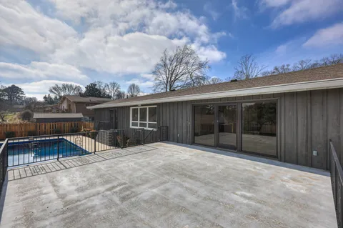 $460,000 | 91 Country Club Terrace, Winchester, TN 37398