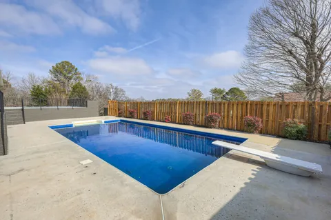 $460,000 | 91 Country Club Terrace, Winchester, TN 37398