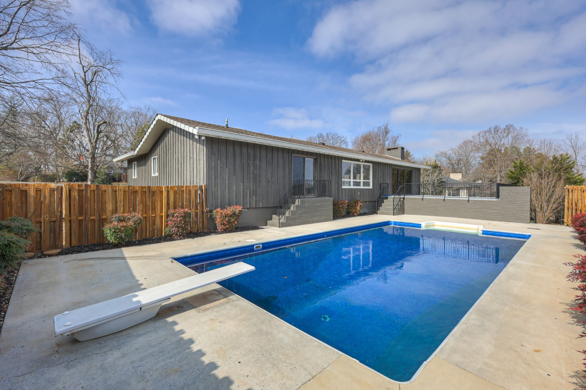 91 Country Club Terrace Winchester, TN 37398 - Photo 57 of 74 a view of a backyard with swimming pool and furniture