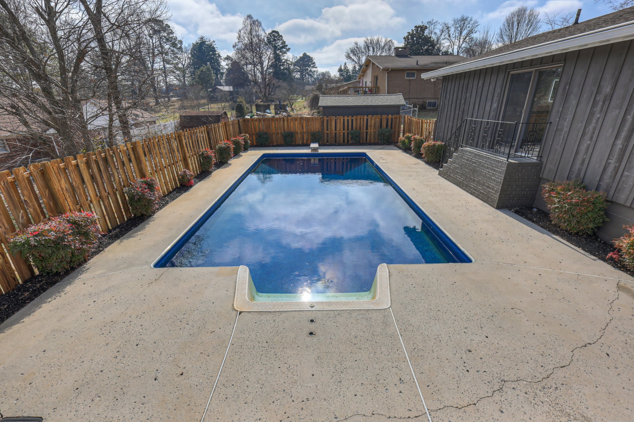91 Country Club Terrace Winchester, TN 37398 - Photo 58 of 74 a view of balcony with wooden floor and seating space