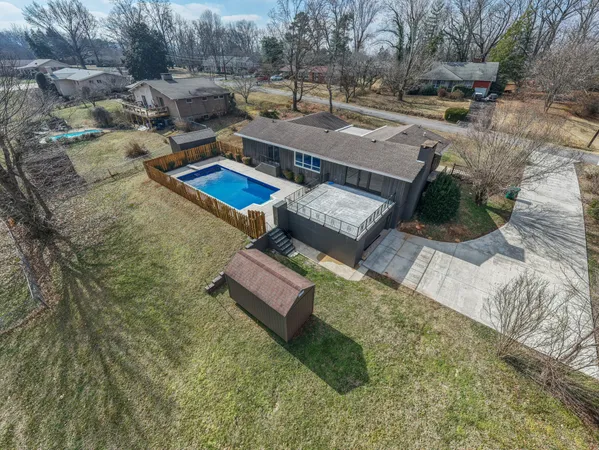 $460,000 | 91 Country Club Terrace, Winchester, TN 37398